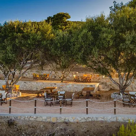 Apartment Arba Sulphur Springs Suites & Studios By 