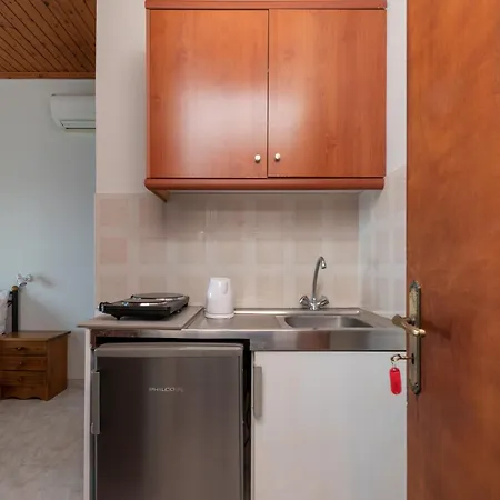 Apartment Arba Sulphur Springs Suites & Studios By 
